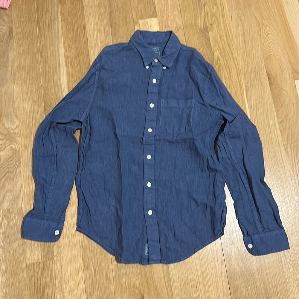 Abercrombie & Fitch Navy Blue Casual Button-Down Shirt